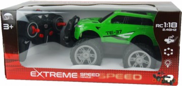 Pojazd Jeep na radio + pakiet