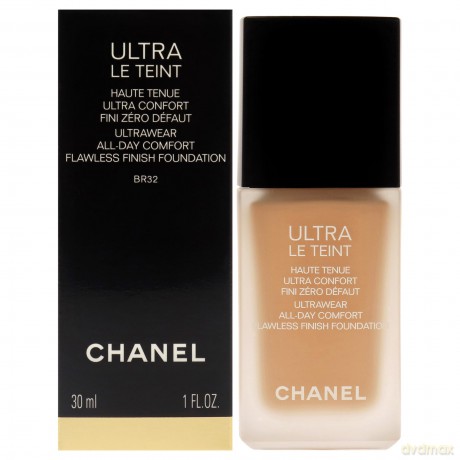 Chanel Long-lasting liquid makeup Ultra Le Teint Fluide (Flawless Finish Foundation) 30 ml - Shade: BR32