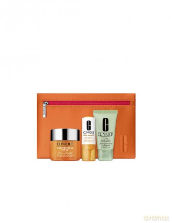 Clinique Superdefence skin care gift set