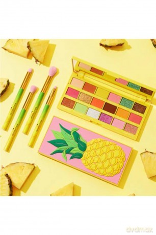 I Heart Revolution Eye shadow palette Tasty Pineapple Palette 22 g