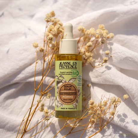Jeanne En Provence BIO Brightening serum Apple (Radiance Serum) 30 ml