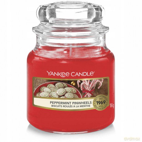 Yankee Candle Aromatic candle Classic medium Peppermint Pinwheels 411 g