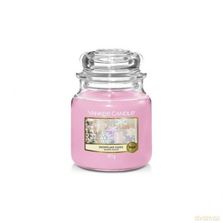Yankee Candle Aromatic candle Classic medium Snowflake Kisses 411 g