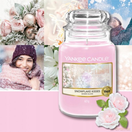 Yankee Candle Aromatic candle Classic medium Snowflake Kisses 411 g