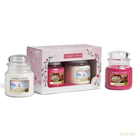 Yankee Candle Christmas set with medium Classic candles