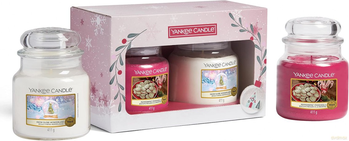 Yankee Candle Christmas set with medium Classic candles