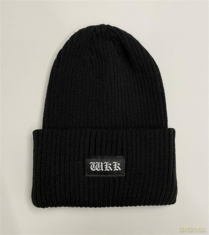 WaluśKraksaKryzys WKK czapka zimowa classic casual black