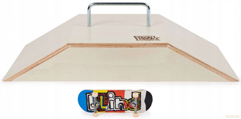 Tech Deck - drewniana rampa