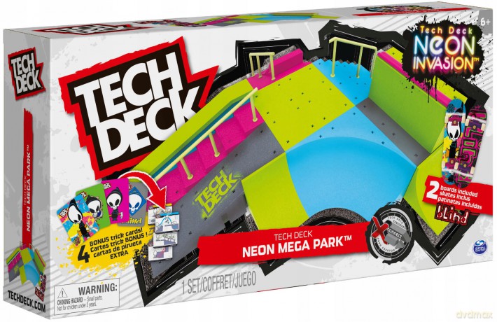 Tech Deck Shredline 360 - zestaw z obrotowym skateparkiem