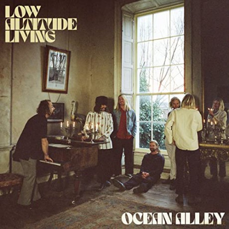 Ocean Alley: Low Altitude Living [CD]