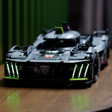 LEGO Technic Peugeot 9X8 Hypercar (42156) [KLOCKI]
