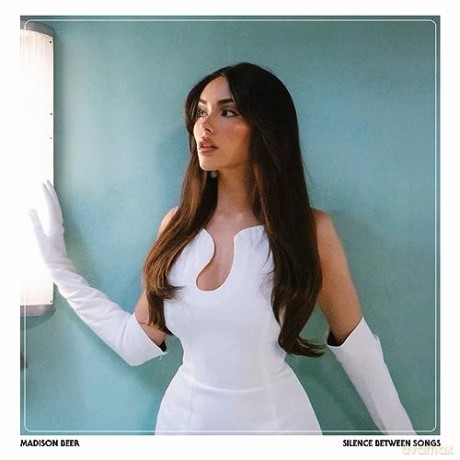 Madison Beer: Silence Between Songs [CD]