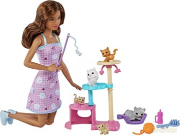 Barbie Zabawa z Kotkami Zestaw Hhb704