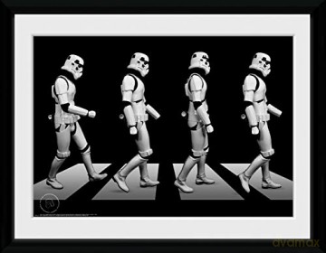 ORIGINAL STORMTROOPER - Framed print Crossing (30x40)