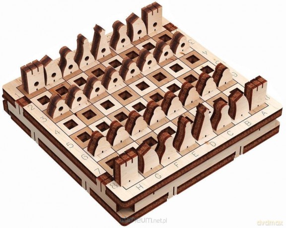 Drewniane 3D Szachy [PUZZLE]