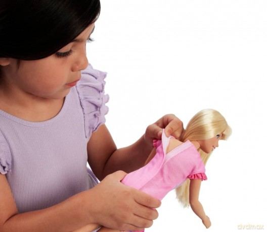 Barbie lalka duża łatwa do ubierania HLL18