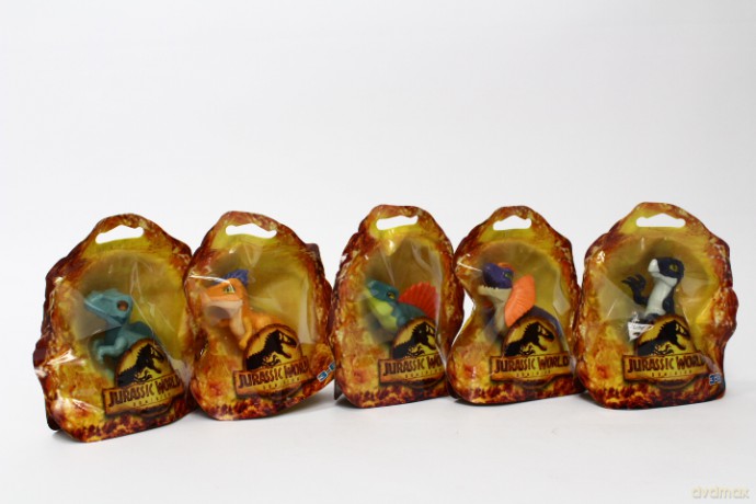 FP IMX JURASSIC WORLD dinozaur dziecko HFC05