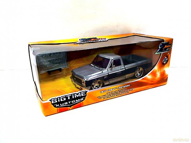 JADA 1972 Chevy Cheyenne Wave 2 374-5005