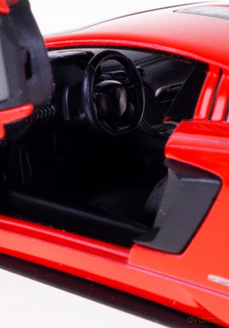 Lamborghini Countact LPI 800-4 HXKT257 38835