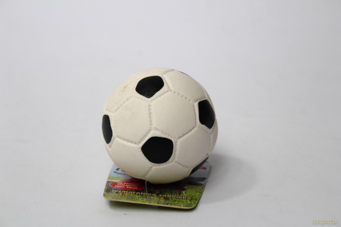 Piłka futbolowa piszcząca 7 cm 206 72060