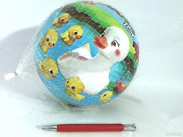 Piłka Kaczuszki 23 cm w siatce 34476 31339