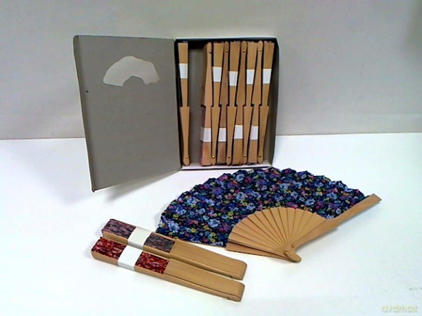 Wachlarz drewniany 0805A 69704