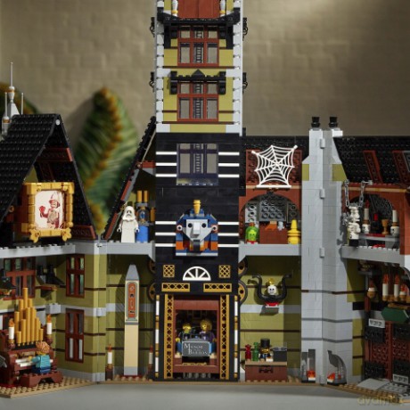 LEGO Icons Dom strachu (10273) [KLOCKI]