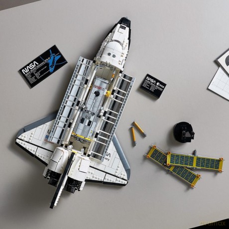 LEGO Icons Wahadłowiec Discovery NASA (10283) [KLOCKI]