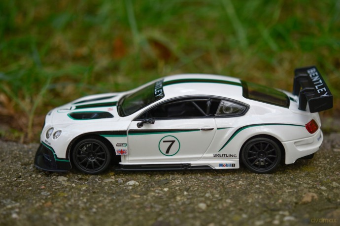 Auto Bentley 1:24 sterowane pilotem