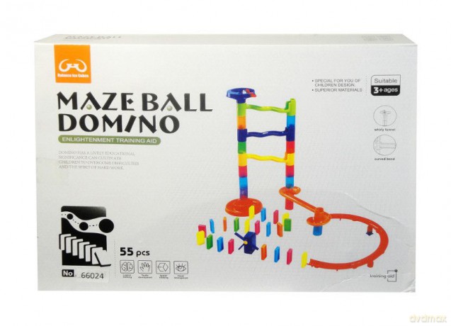 Tor domino z piłką i zjeżdżalniami