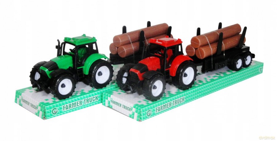 Traktor z drewnem