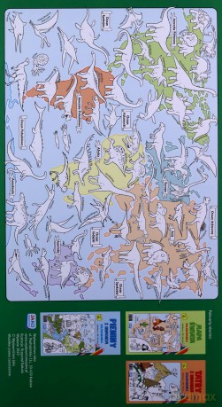 Mapa świata Dinozaury Kolorowanka XL 2 sztuki [KSIĄŻKA]