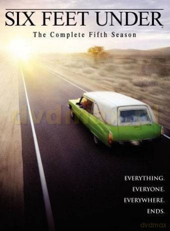 Sześć stóp pod ziemią sezon 4 [5DVD]