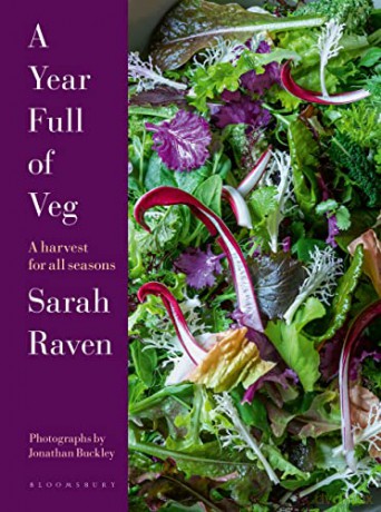 A Year Full of Veg: A Harvest for All Seasons - Sarah Raven [KSIĄŻKA]