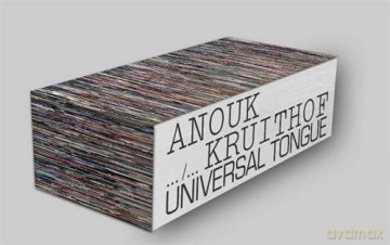 Universal Tongue - Anouk Kruithof [KSIĄŻKA]