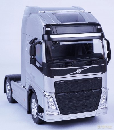 WELLY Truck z przyczepą 1:32 VOLVO FH