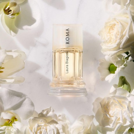 Laura Biagiotti Roma Fiori Bianchi - Woda Toaletowa - Volume: 100 ml