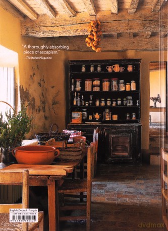 Living in Tuscany [KSIĄŻKA]