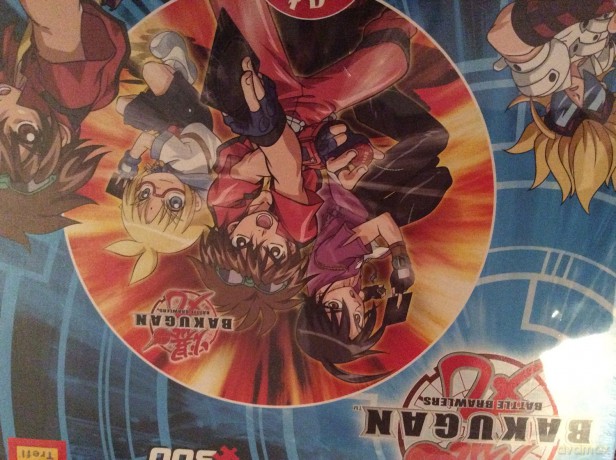 TREFL 300 el. OKRĄGŁE Bakugan 39027 [PUZZLE]