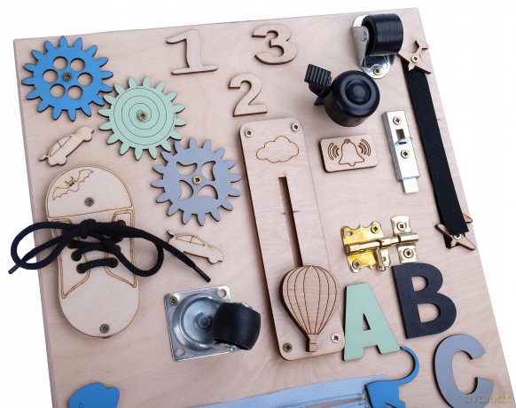 Tablica manipulacyjna drewniana niebieska MT05