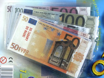 Pieniądze Euro - kopie papierowych banknotów [GRA PLANSZOWA]