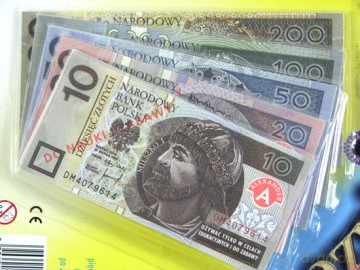 Pieniądze - kopie papierowych banknotów [GRA PLANSZOWA]