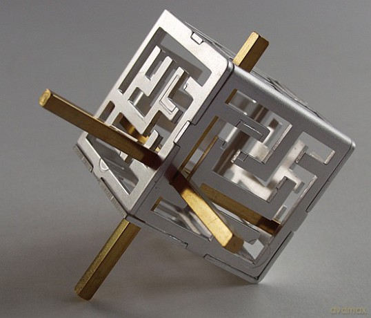 Łamigłówka Oskar's Cube - poziom 3/4 [GRA]