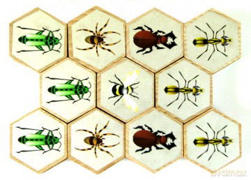 Rój (Hive) - edycja limitowana z drewnianymi płytkami [GRA PLANSZOWA]
