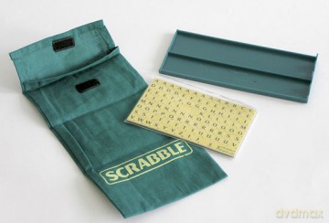 Scrabble Pocket magnetyczne (wersja angielska) [GRA PLANSZOWA]