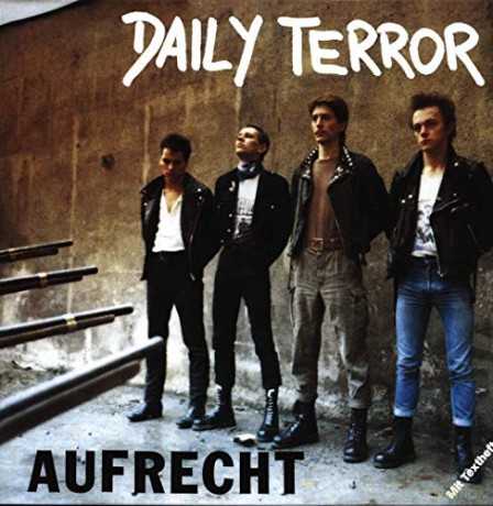 Daily Terror: Aufrecht [Winyl]