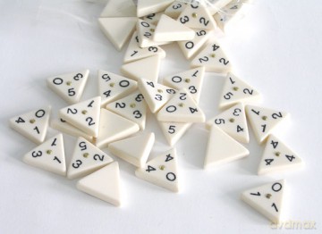 Triominos podróżne [GRA]