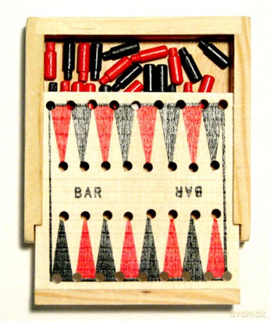 Backgammon drewniany wersja mini 9cm NG [GRA PLANSZOWA]