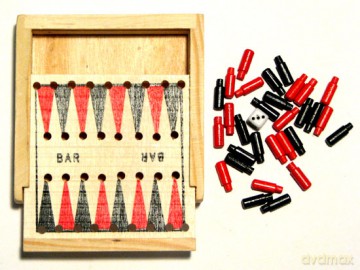 Backgammon drewniany wersja mini 9cm NG [GRA PLANSZOWA]
