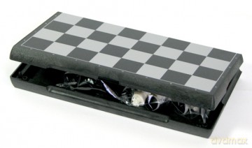 Zestaw gier magn. 2 w 1 czarno-biały 31 cm (4852-B) [GRA PLANSZOWA]